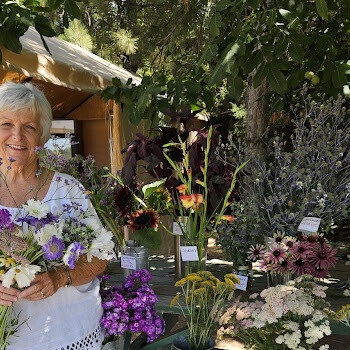 Farmers Pick local fresh cut flower farm - Boise, Idaho USA